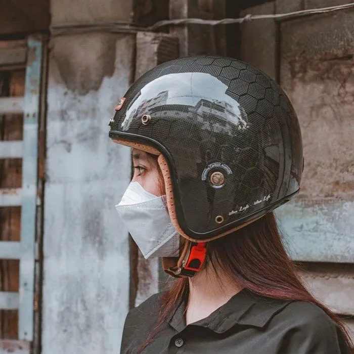 Mũ bảo hiểm 3/4 Bulldog Heli Carbon Medusa (Tặng khóa số)