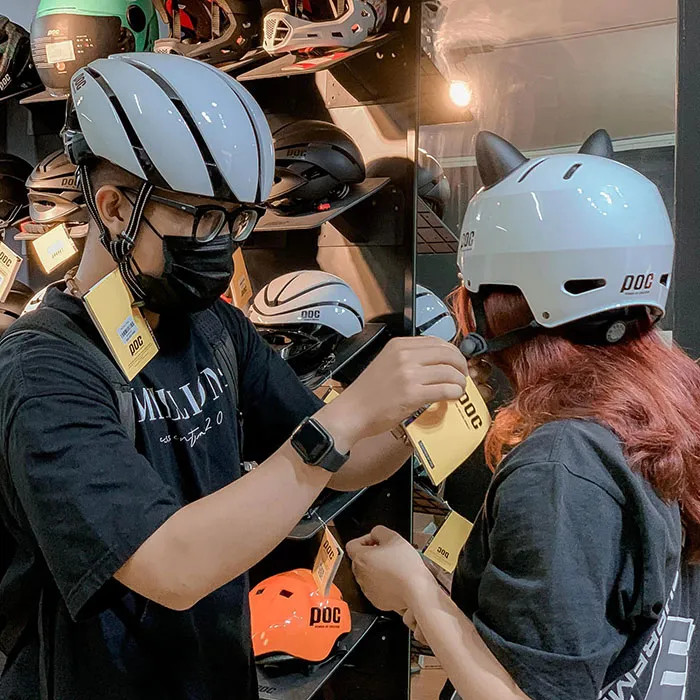 Nón POC P03 - Trắng Bóng