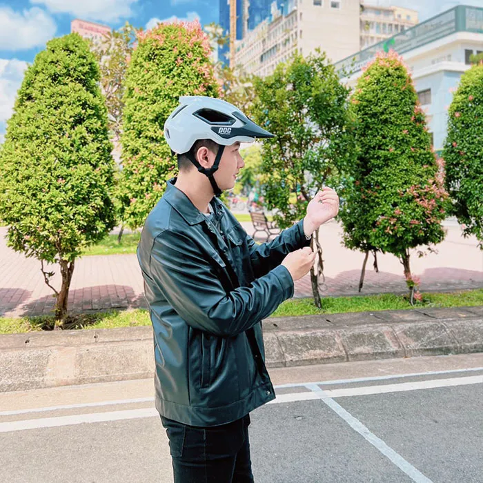 Nón POC P18 Trắng Bóng