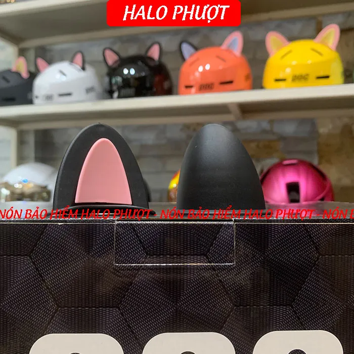Tai Mèo 2 có đế màu gắn nón bảo hiểm - Đen Hồng