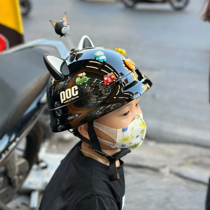 Nón POC PK02 Đen Bóng (Tặng tai mèo)