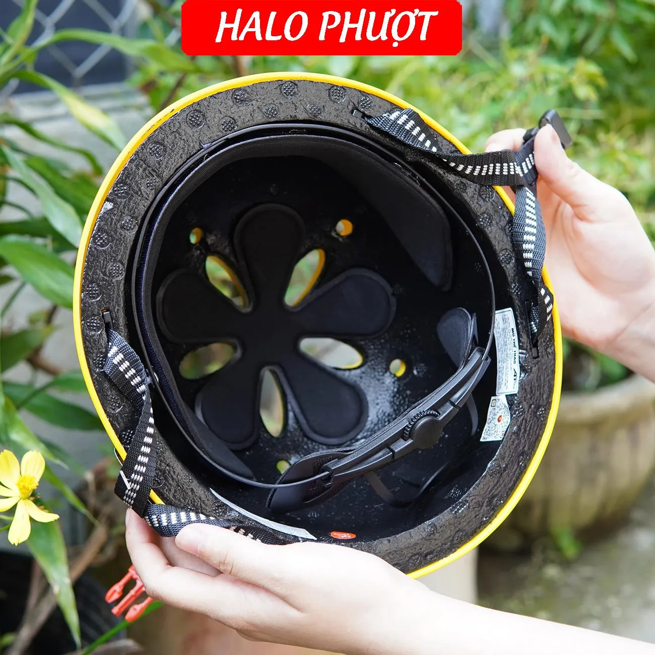 (Full phụ kiện) Mũ Bảo Hiểm Em Bé Tai Bèo Trơn Bóng AT Chính Hãng Hồng Bóng